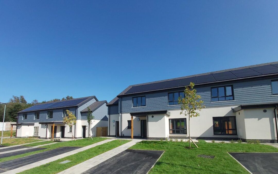 How Long Does Professional Render Cleaning Last in Wales?